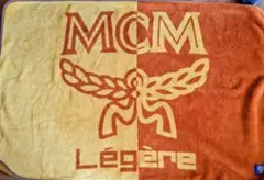 2026年最新】MCM 毛布・ブランケットの人気アイテム - メルカリ