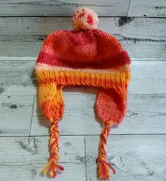 手編み　耳あて付ニット帽　オレンジ系