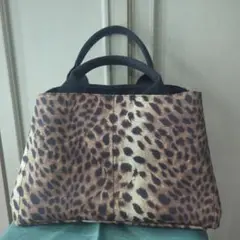 ヒョウ柄キャンバスハンドバッグ