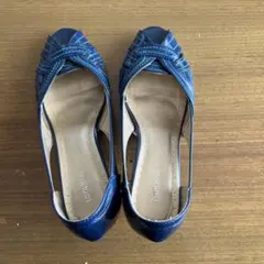 Hushush ネイビー オープントゥ パンプスのサムネイル