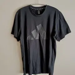 adidas ブラック Tシャツ M　メンズ　アディダスtシャツ