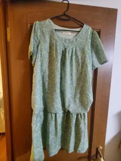 大きいサイズ ひざ丈ワンピース