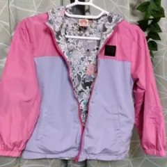 フード付き　リバーシブルアウター　ジャンパー