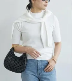MUSE ドゥーズィエムクラス 追加 Future クルーネック Tシャツ 美品 MUSE ドゥーズィエムクラス 追加 Future クルーネック Tシャツ 美品