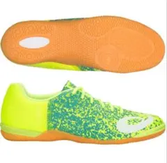 美品 asics アシックス　トッキ5 フットサルシューズ インドア　26cm