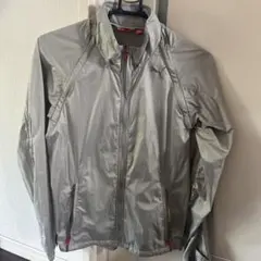 PUMAランニングジャケット