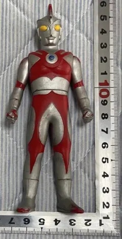 【中古人気　ウルトラマン エース　ソフビ フィギュア 】のサムネイル