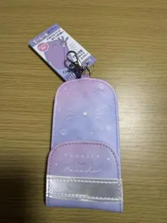【新品♡美品】ベルト付きキーケース　パープル、ネコ柄