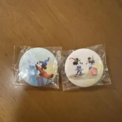 ディズニー　ミッキーマウス・ミニーマウス 缶バッジセット