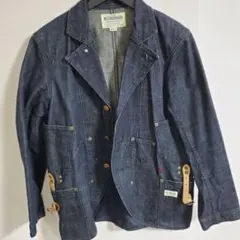 Item thumbnail for item d2278cbd-7a00-4667-ba6a-9430904838d7