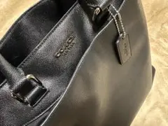 COACH ブラック レザートートバッグ