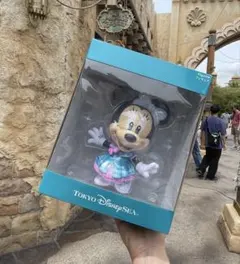 東京ディズニーシー ミニーマウス フィギュアのサムネイル