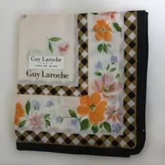 Guy Laroche ハンカチ 花柄 チェックのサムネイル