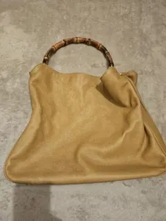 ベージュ バンブーハンドル ハンドバッグ