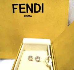 美品 FENDI ピアスのサムネイル