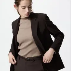 ユニクロ　UNIQLO リブハイネックT ベージュ beige Mサイズ