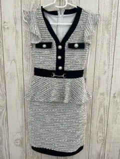 【新品未使用】DAZZY シルバー ブラック フリル袖 ドレス