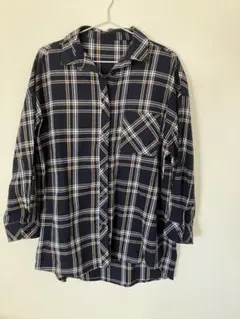 ネイビー チェック柄 長袖シャツ