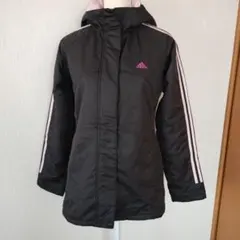 adidas フード付き黒アウター