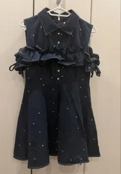 evelyn ビジュー付きデニムワンピース
