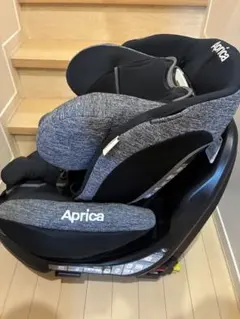 Aprica フラディア グロウ チャイルドシートのサムネイル