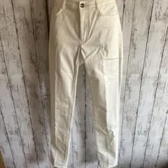 新品 ICB ホワイトスキニーパンツ 6のサムネイル