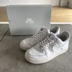 【NIKE】ナイキ エア フォース 1 ’07 ホワイト 23.5cmのサムネイル