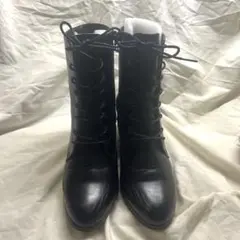 ブラック　ブーツ 中ヒール
