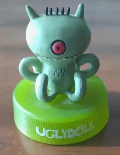 2025年最新】Ugly dollの人気アイテム - メルカリ