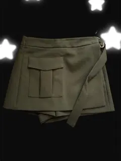 ZARA オリーブグリーン ショートパンツ