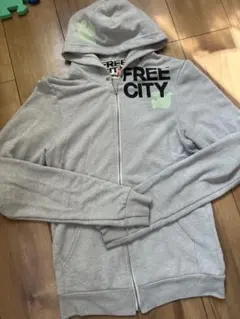 FREE CITY パーカー グレー 気まぐれ値下