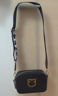 FURLA BRAVA バッグ　ショルダー FURLA BRAVA MINI CROSSBODY ベルトストラップ♪ (FURLA/ショルダー