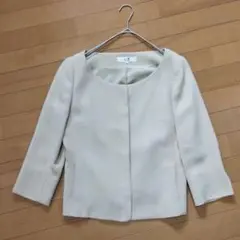 【23区】 ノーカラージャケット　ベージュ　38　М