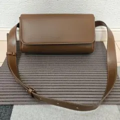 マーガレットハウエルアイデア エンモア スクエアポーチ ショルダー