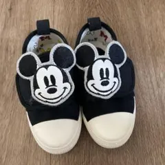 ベビーシューズ　スニーカー　ミッキー ディズニー