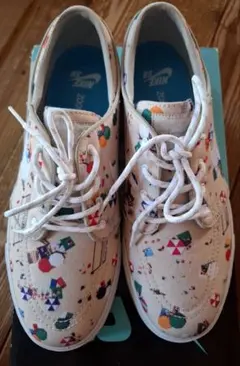 Nike SB カラフルスニーカー