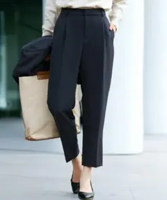 ロペピクニック テーパードパンツ