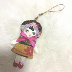文化人形　ストラップにもなるブローチ