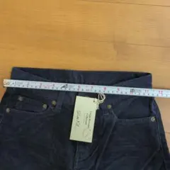 【新品タグ付き】ユニクロコーデュロイパンツ紺色160cm