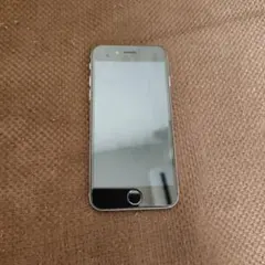 Apple iPhone 6 本体 シルバー