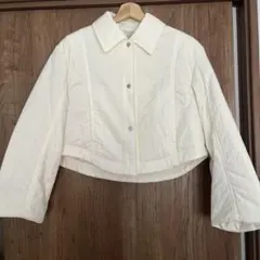 ADAM ET ROPÉ アイボリー クロップドジャケット