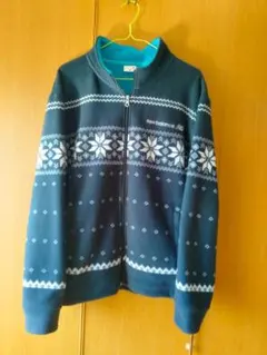 【古着】ニューバランス　フリース　L　グレーに白い柄入り　中古