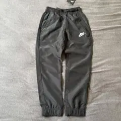 新品★ ナイキ　NIKE ジュニア　130 ジョガーパンツ　ブラック
