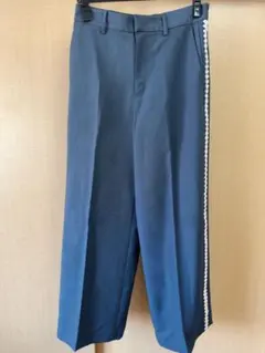 新品未使用　BEAUTY＆YOUTH ライン刺繍ワイドパンツ