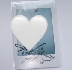 재윤サインポラ jaeyun ジェユン トレカ 8turn 재윤サインポラ　photocard jaeyun トレカ　ジェユン　 8turn photocard メルカリ - タレントカード