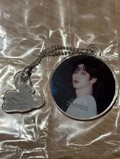 TXT ポップアップ Starkissed カプセルトイ アクリルキーホルダー