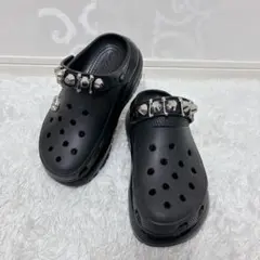 Crocs クロックス】サンダル（25）メガクラッシュ 厚底 チャーム 黒