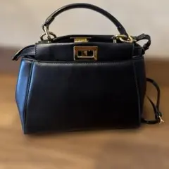 FENDI mini peekaboo フェンディ ミニピーカブーのサムネイル