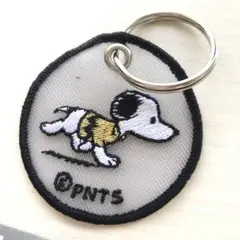 スヌーピーミュージアム　刺繍シアーキーリング　シークレット　未使用　汚れあり？