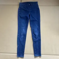 美品UNIQLOブルー スキニーデニム